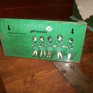 Juliette Gordon Birthplace Low Ashdon Farms Girl Scout Mailbox 9" Metal Tin Box